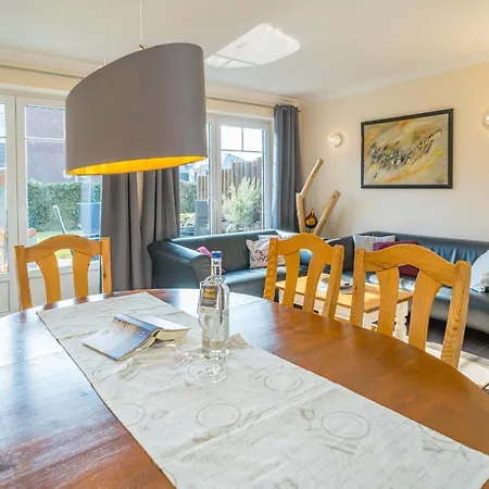 Casa de Férias Haus Charlotte Westerland