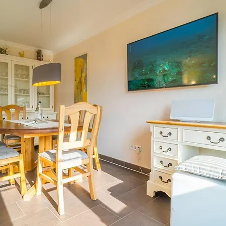 Haus Charlotte Nyaraló *