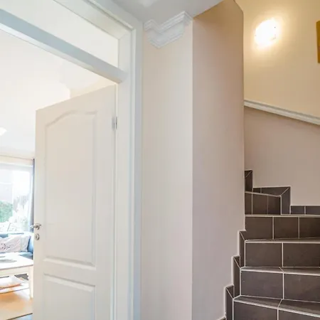 Prázdninový dům Haus Charlotte *